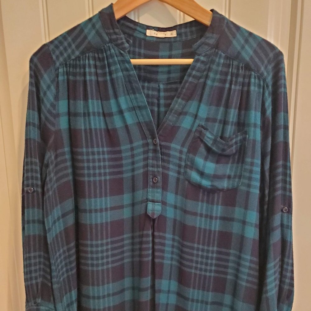 Flannel long sleeve shirt